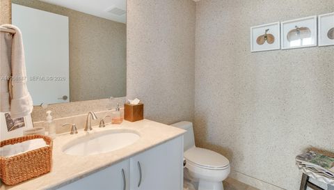 1331 Brickell Bay Dr