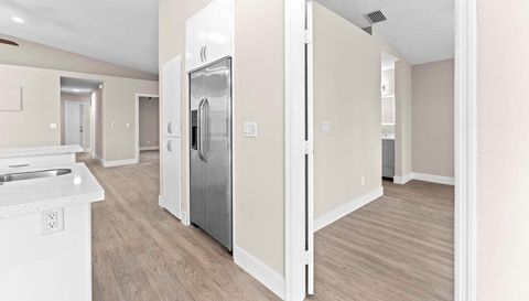 8320 Bermuda Sound Way