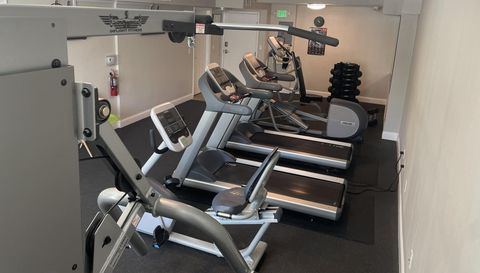 101 S Gulfstream Ave