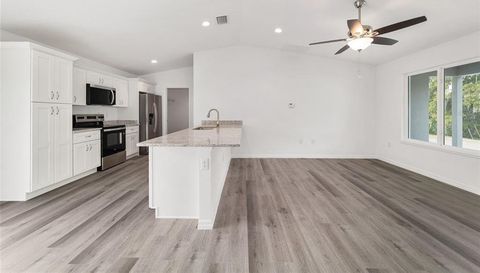 13078 NE 7TH LOOP