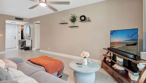 10249 N Military Trl