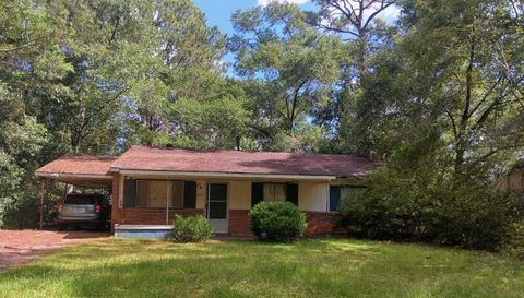 4116 Latimer Ln