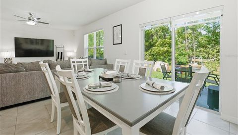 37 HICKORY COURSE CIRCLE