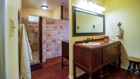 1063 Sanctuary Ln