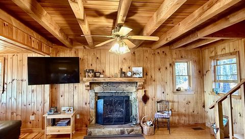 8734 Highway 76 W