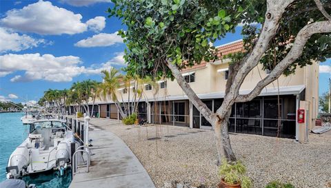 423 Sombrero Beach Rd