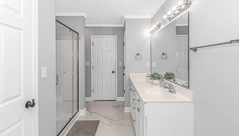 6001-1098 S Kings Hwy