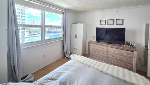 1155 Brickell Bay Dr