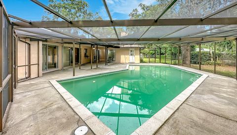 3944 NW 40th Ct