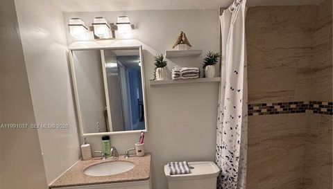 6095 N Sabal Palm Blvd