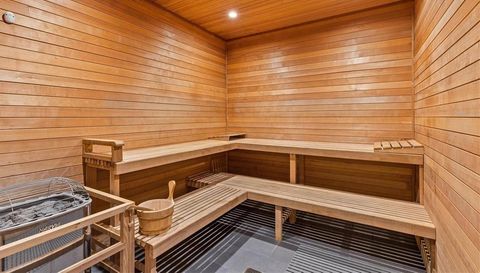 1020 SUNSET POINT ROAD