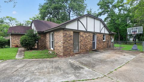 6713 Spivey Ct