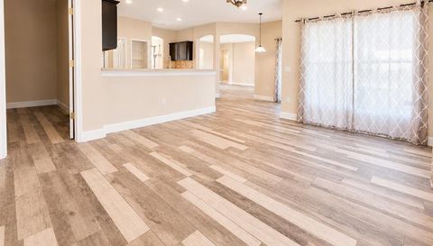 3180 WINDING TRAIL