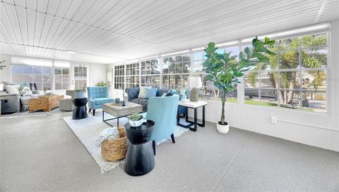 1015 SPINDLE PALM WAY