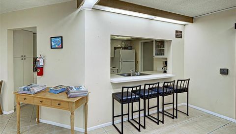 800 BENJAMIN FRANKLIN DRIVE