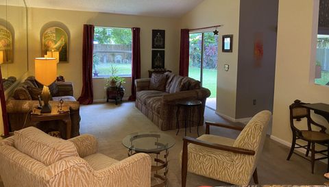 1110 New Parkview Place