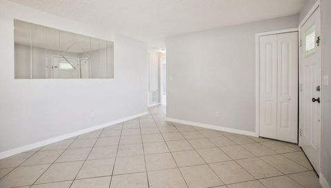 17413 Lee Rd
