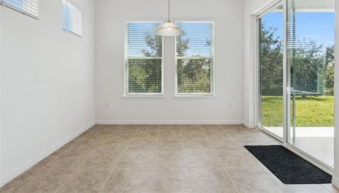 10037 AUSTRINA OAK