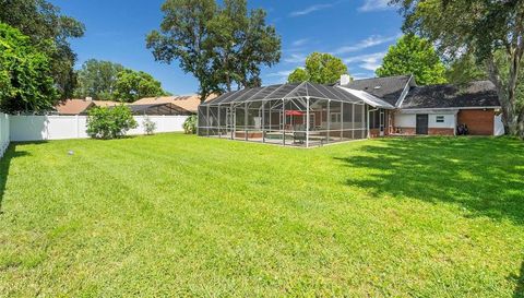 27 WINDING CREEK WAY