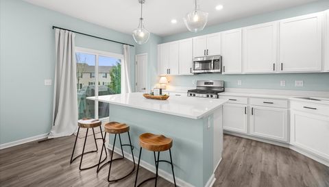 1125 Hawk Hollow Drive