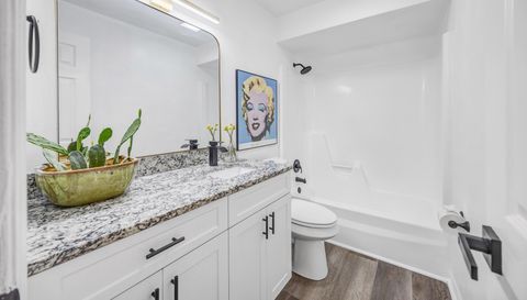 5811 Mabel St