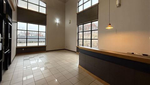 555 VALLEY VIEW Drive