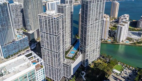 495 Brickell Ave