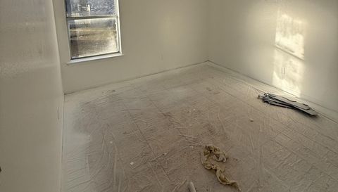 4908 S Clear Creek Rd