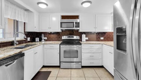 423 Sombrero Beach Rd