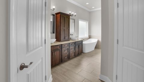 265 Spruce Knoll Ln