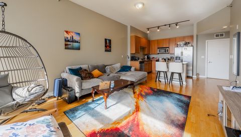 901 W Madison Street