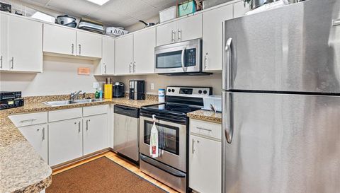 3 OCEANS WEST BOULEVARD