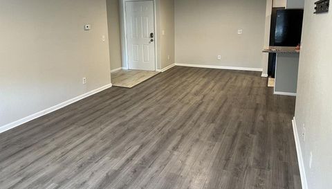 624 Golden Raintree Pl #624