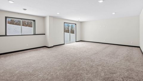 7440 Glengarry Place