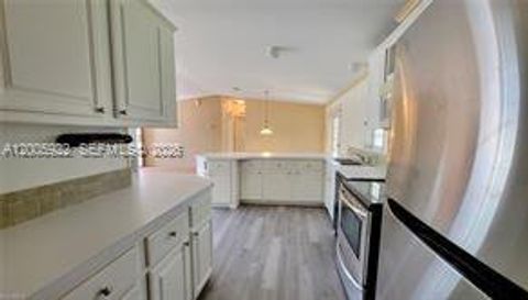 1047 Mayford Lake Rd