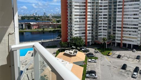 1301 Ne Miami Gardens Dr