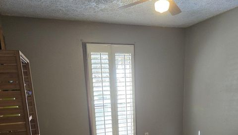 4093 Knotty Oak Trail