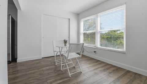 2257 World Pkwy Blvd W