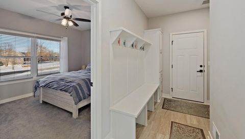6810 231st Street W