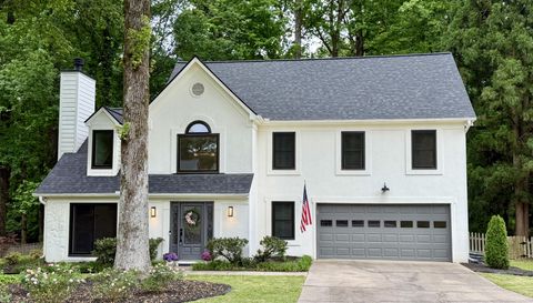 2015 N Creek Cir