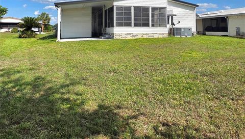 6114 GRAND OAKS DRIVE SE