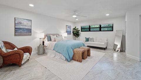 5012 S Deepwater Point