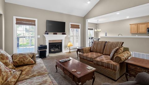504 Autumn Grove Cir