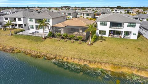 20052 Pacific Dunes Dr