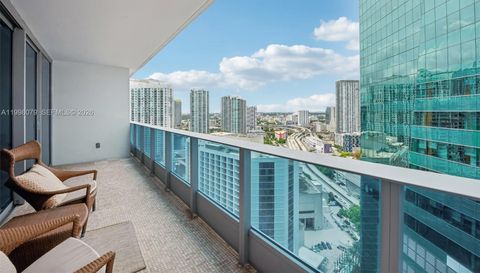 200 Biscayne Boulevard Way