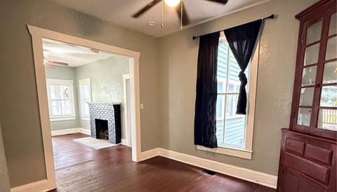 814 E INDIANA AVENUE