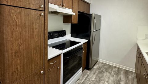 2701 Bellefontaine St Unit A23