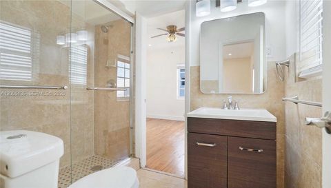1241 13th St