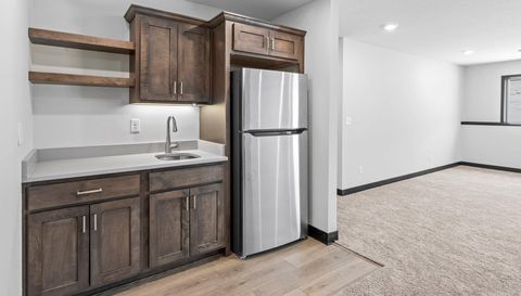 7440 Glengarry Place