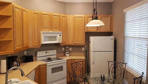 21032 PICASSO COURT